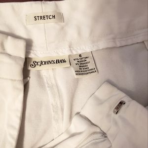 St. Johns Bay Capris, size 6